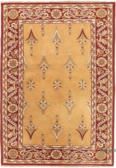 Turkish Hand-Knotted Rug - 4' 3" x 6' 1" (51" x 73")
