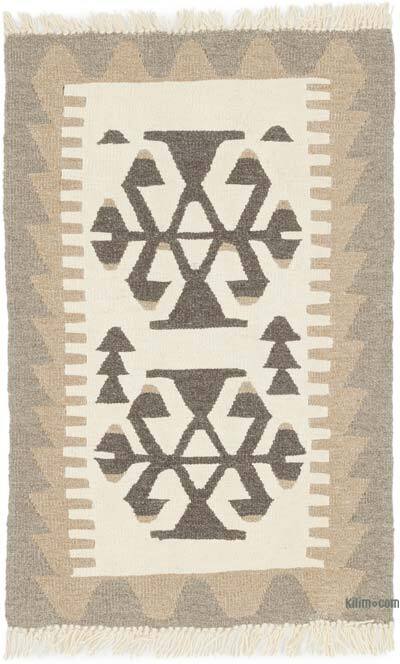 New Handwoven Turkish Kilim Rug - 2'  x 3' 1" (24" x 37")