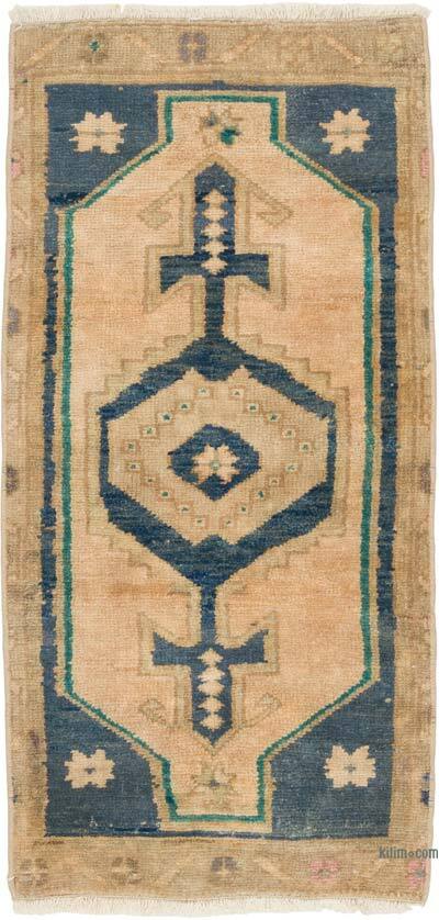 Vintage Turkish Hand-Knotted Rug - 1' 4" x 2' 9" (16" x 33")