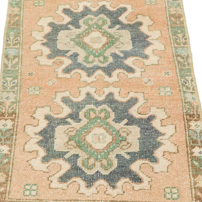 Vintage Turkish Hand-Knotted Rug - 1' 5" x 2' 11" (17" x 35") - K0079600