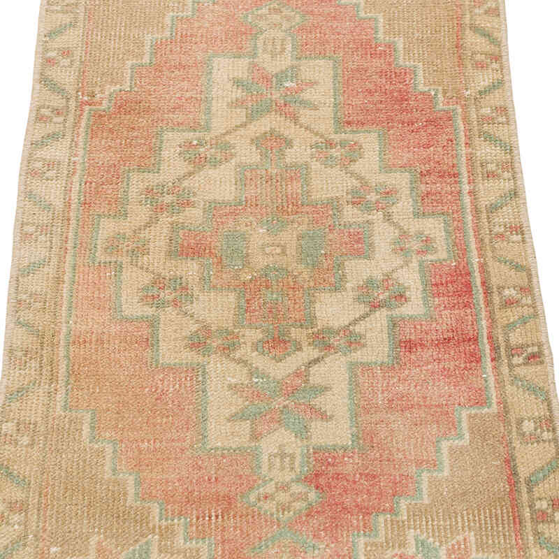 Vintage Turkish Hand-Knotted Rug - 1' 5" x 2' 6" (17" x 30") - K0079610