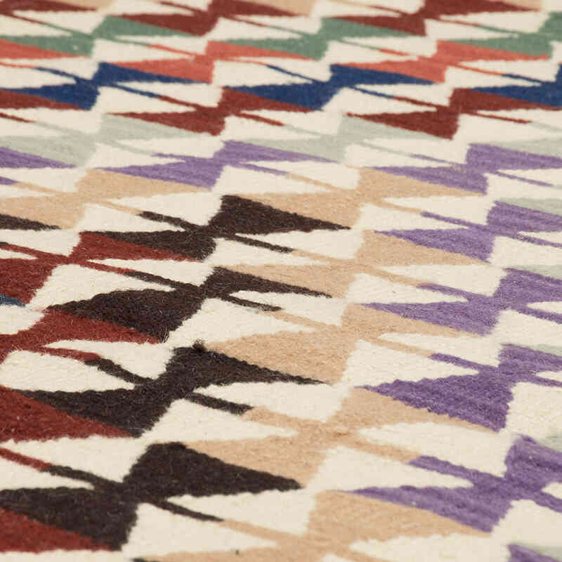 New Handwoven Turkish Kilim Rug - 4'  x 6' 2" (48" x 74") - K0080095