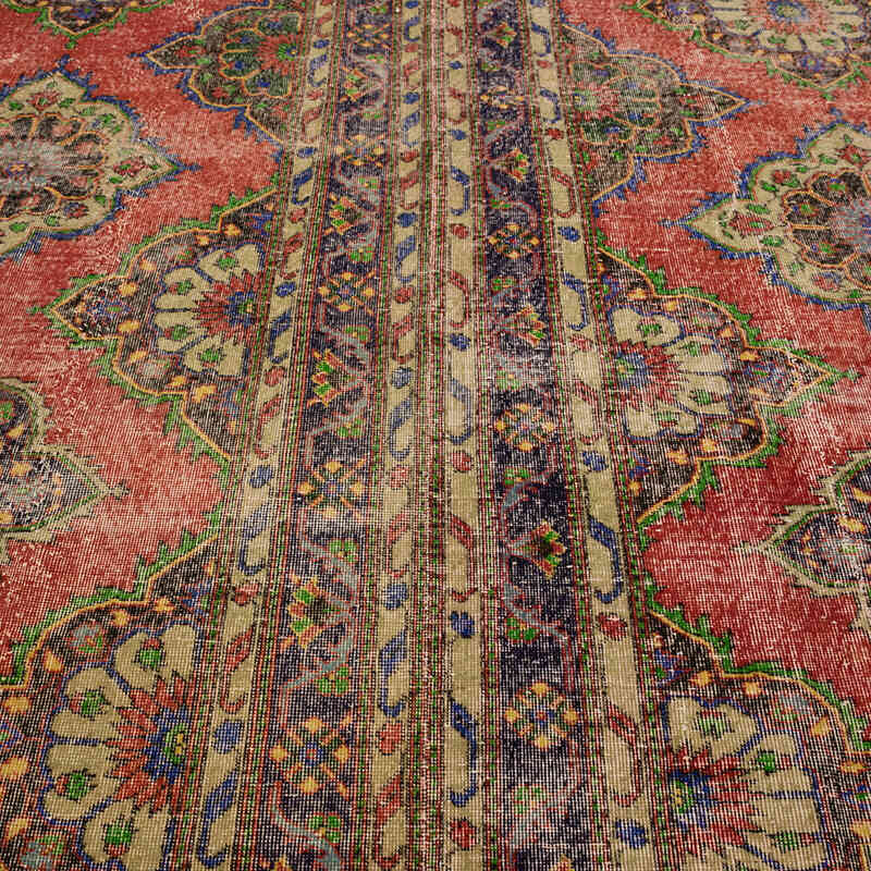 Vintage Turkish Hand-Knotted Rug - 9' 5" x 12' 10" (113" x 154") - K0080194