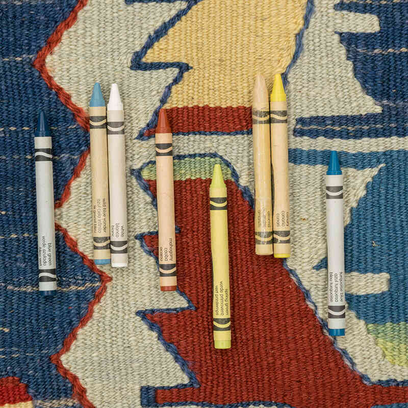 New Handwoven Turkish Kilim Rug - 4'  x 5' 7" (48" x 67") - K0080415