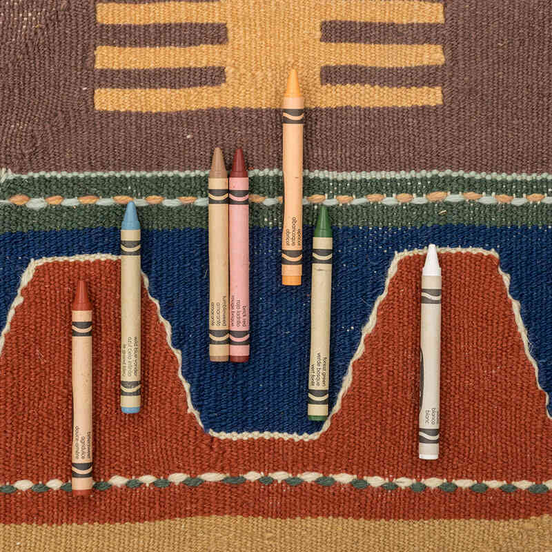 New Handwoven Turkish Kilim Rug - 4'  x 5' 11" (48" x 71") - K0080432