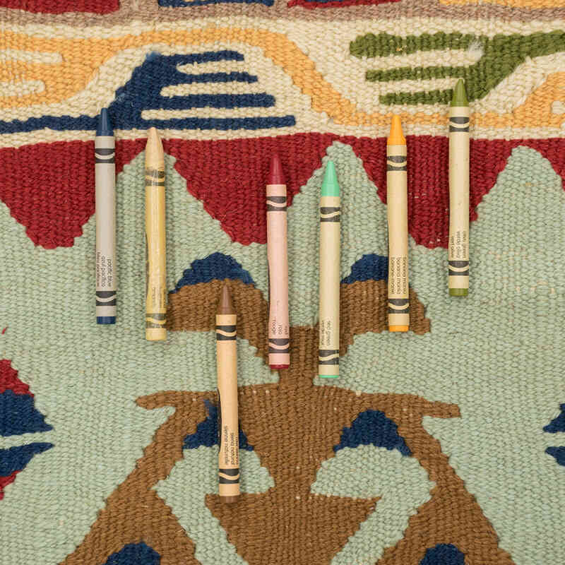 New Handwoven Turkish Kilim Rug - 4' 2" x 5' 8" (50" x 68") - K0080449