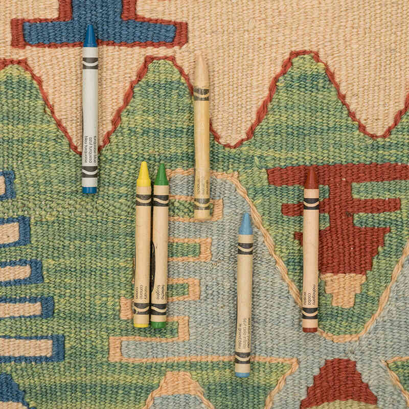 New Handwoven Turkish Kilim Rug - 3' 8" x 5' 9" (44" x 69") - K0080467