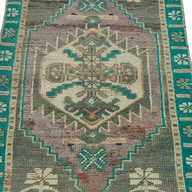 Vintage Turkish Hand-Knotted Rug - 1' 7" x 2' 10" (19" x 34") - K0080500