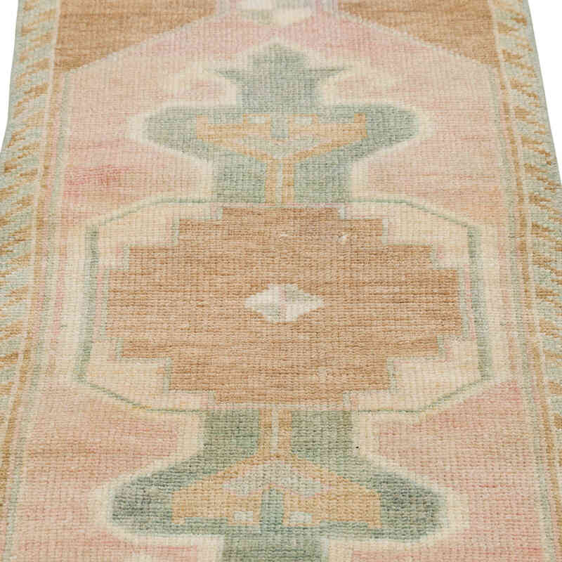 Vintage Turkish Hand-Knotted Rug - 1' 5" x 2' 11" (17" x 35") - K0080506