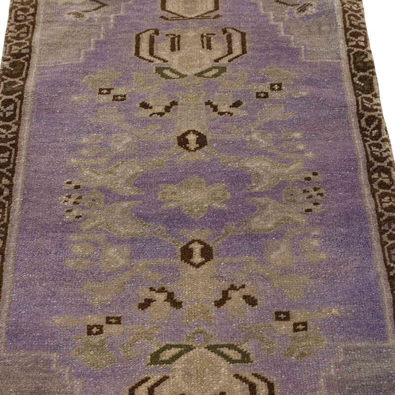 Vintage Turkish Hand-Knotted Rug - 1' 9" x 3' 4" (21" x 40") - K0080555