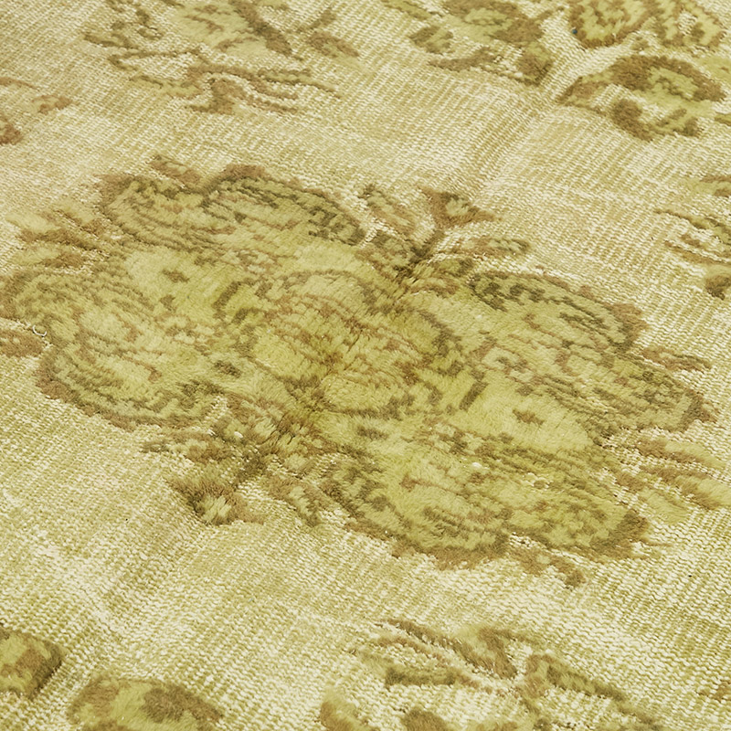 Hand Carved Over-Dyed Rug - 5' 3" x 8' 11" (63" x 107") - K0080751