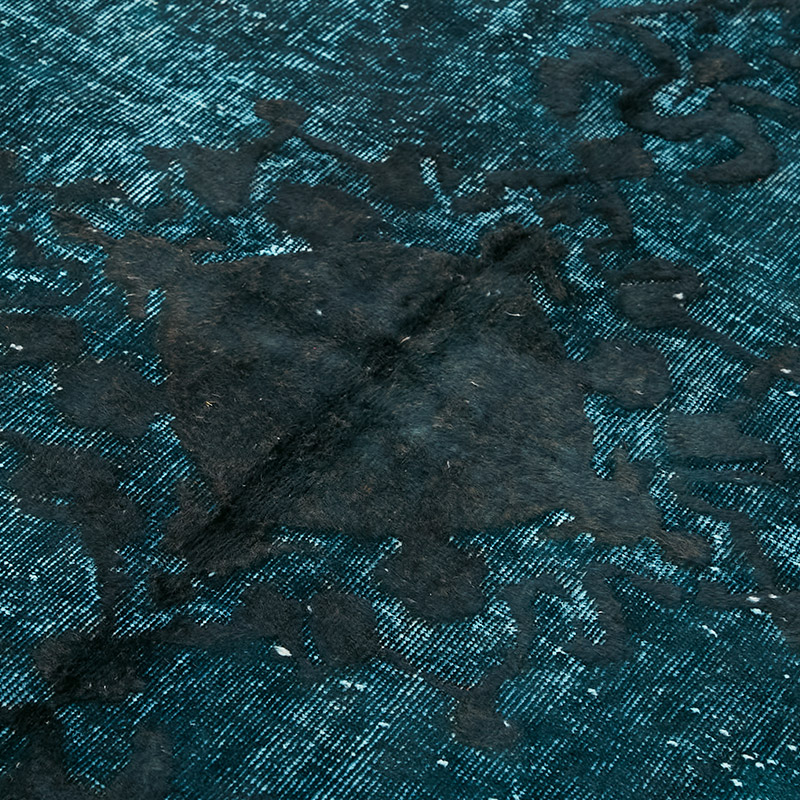 Hand Carved Over-Dyed Rug - 5' 2" x 8' 4" (62" x 100") - K0080788