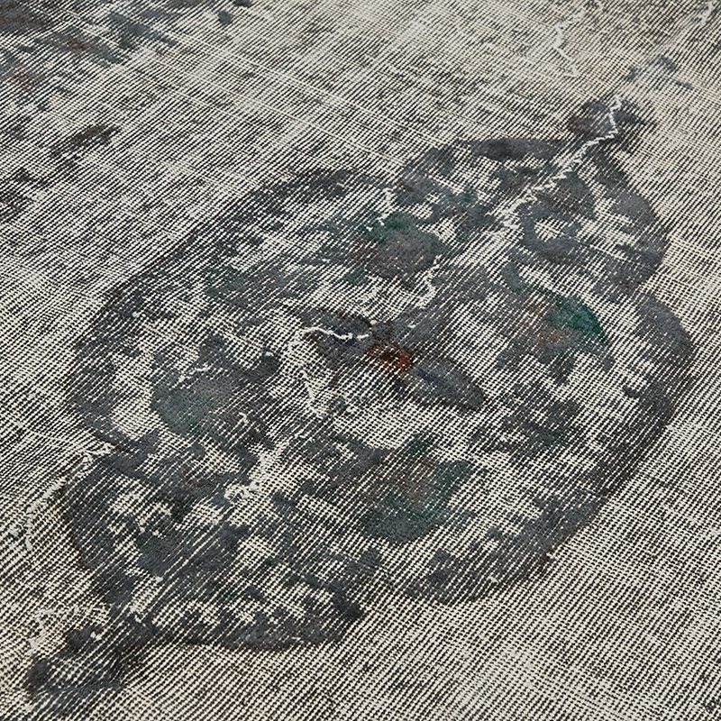 Hand Carved Over-Dyed Rug - 5' 3" x 8' 8" (63" x 104") - K0080794