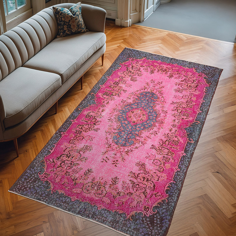 Hand Carved Over-Dyed Rug - 5' 1" x 9' 7" (61" x 115") - K0080800