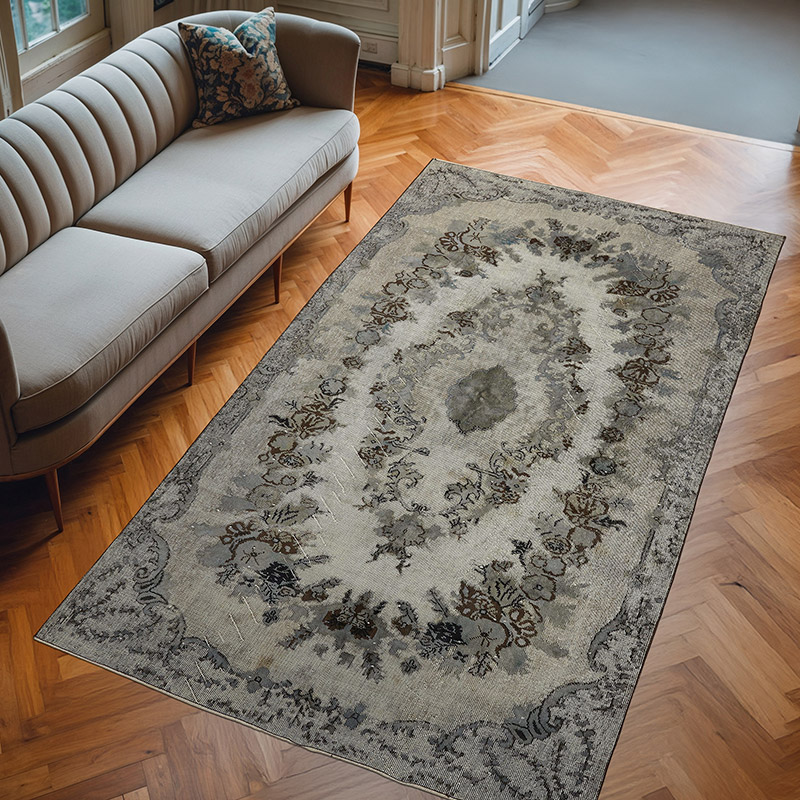 Hand Carved Over-Dyed Rug - 5' 7" x 9' 11" (67" x 119") - K0080821