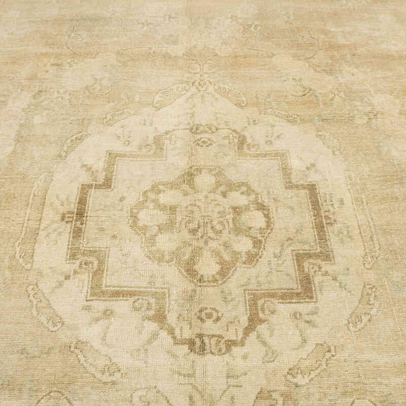 Vintage Turkish Hand-Knotted Rug - 6' 11" x 10' 7" (83" x 127") - K0081045
