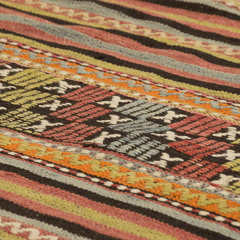 Vintage Manisa Kilim Rug - 5'  x 6' 9" (60" x 81") - K0081093