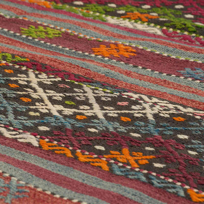Vintage Manisa Kilim Rug - 5' 3" x 9' 2" (63" x 110") - K0081113