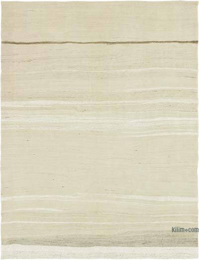 Vintage Anatolian Kilim Rug - 5' 1" x 6' 8" (61" x 80")