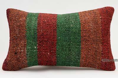 Kilim Pillow Cover - 1' 8" x 1'  (20" x 12")