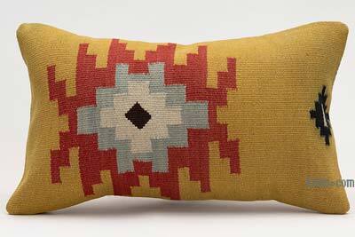 Kilim Pillow Cover - 1' 8" x 1'  (20" x 12")