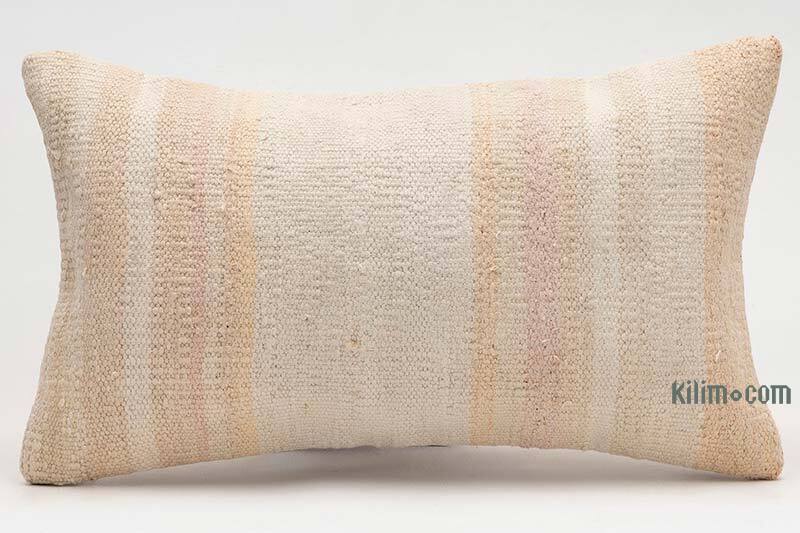 Kilim Pillow Cover - 1' 8" x 1'  (20" x 12") - K0081310