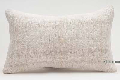 Kilim Pillow Cover - 1' 8" x 1'  (20" x 12")