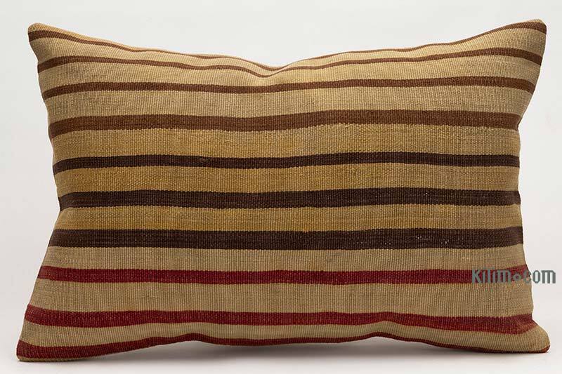 Kilim Pillow Cover - 2'  x 1' 4" (24" x 16") - K0081537