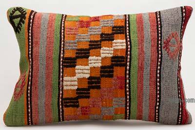 Kilim Pillow Cover - 2'  x 1' 4" (24" x 16")