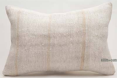 Kilim Pillow Cover - 2'  x 1' 4" (24" x 16")