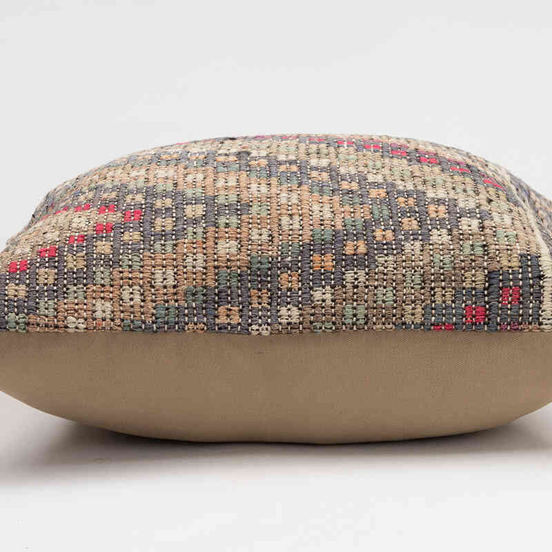 Kilim Pillow Cover - 1' 8" x 1' 8" (20" x 20") - K0081679