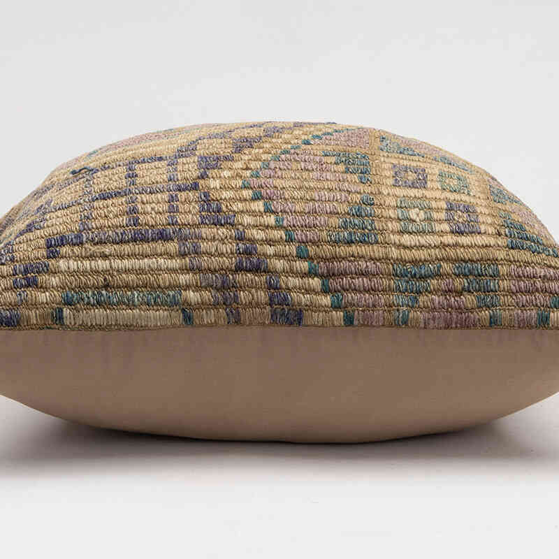 Kilim Pillow Cover - 1' 8" x 1' 8" (20" x 20") - K0081757