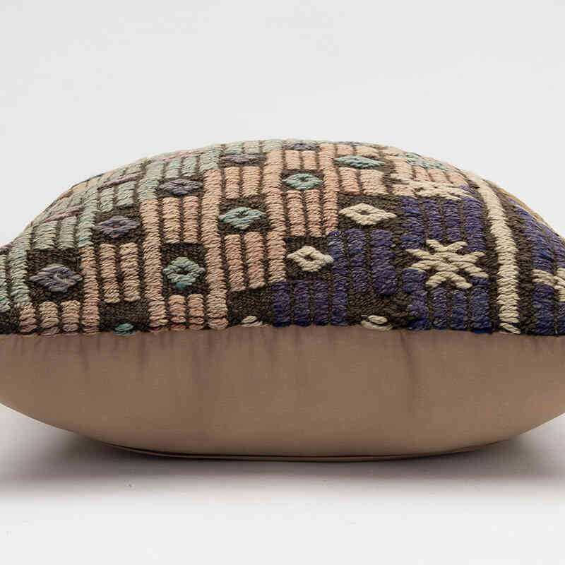 Kilim Pillow Cover - 1' 8" x 1' 8" (20" x 20") - K0081762