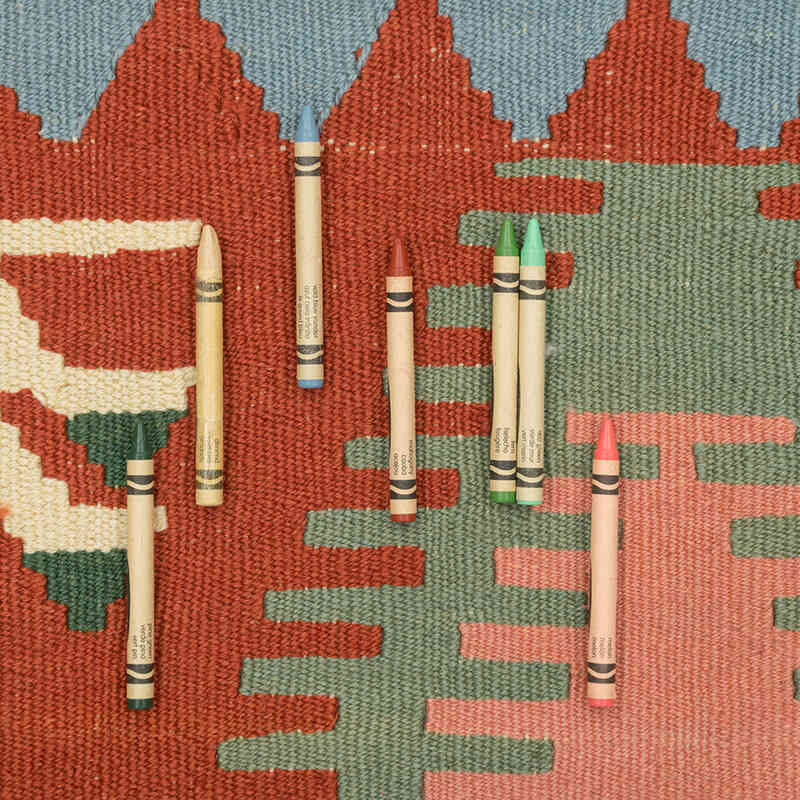 New Handwoven Turkish Kilim Rug - 4' 1" x 6'  (49" x 72") - K0081915