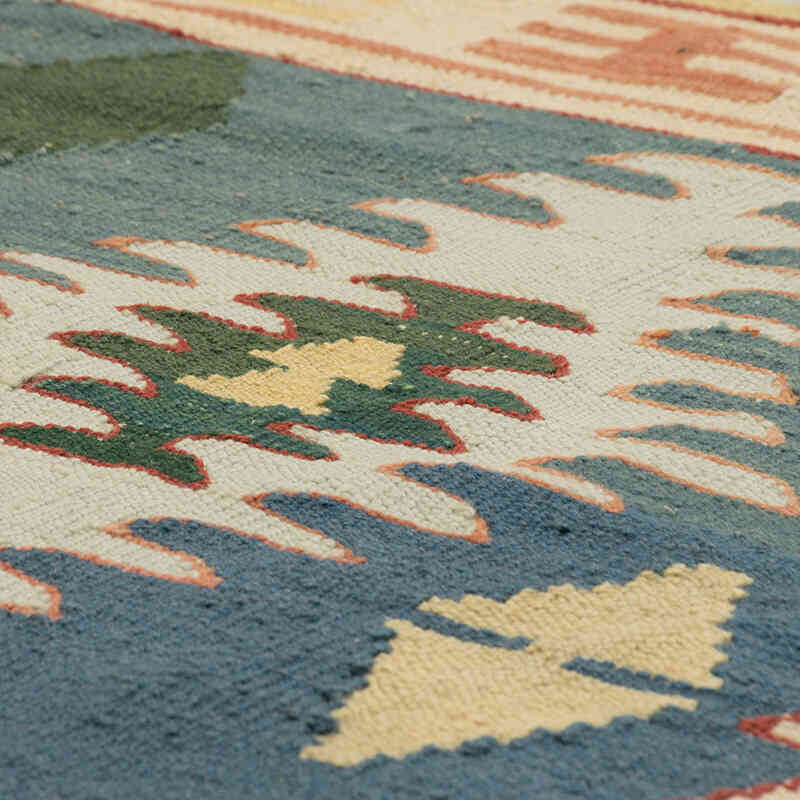 New Handwoven Turkish Kilim Rug - 2'  x 6' 7" (24" x 79") - K0081944