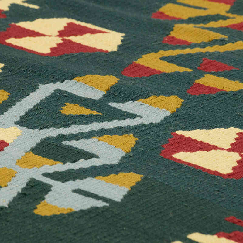 New Handwoven Turkish Kilim Rug - 2'  x 5' 11" (24" x 71") - K0081971