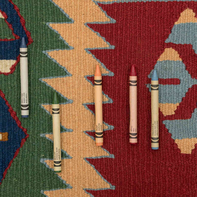 New Handwoven Turkish Kilim Rug - 4'  x 5' 10" (48" x 70") - K0081978