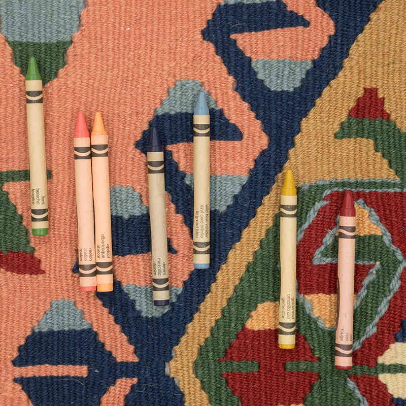 New Handwoven Turkish Kilim Rug - 4'  x 5' 10" (48" x 70") - K0082003
