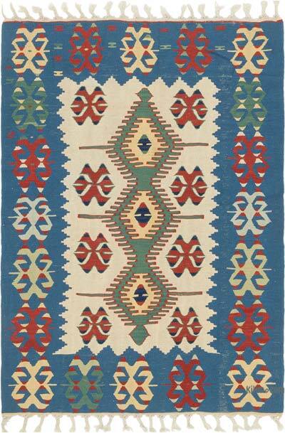 New Handwoven Turkish Kilim Rug - 3' 10" x 5' 5" (46" x 65")