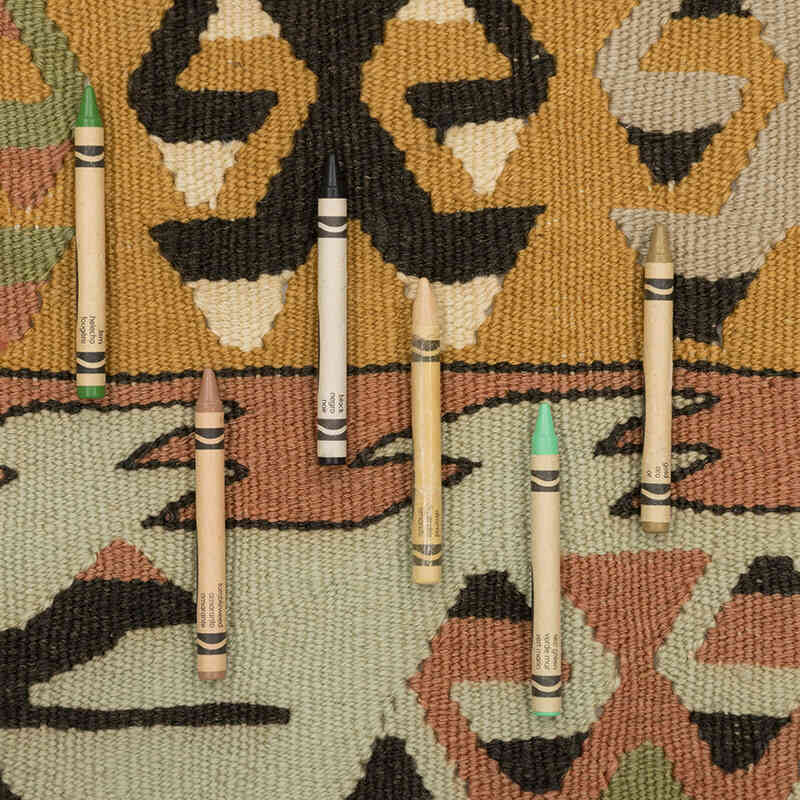 New Handwoven Turkish Kilim Rug - 3' 9" x 5' 8" (45" x 68") - K0082019