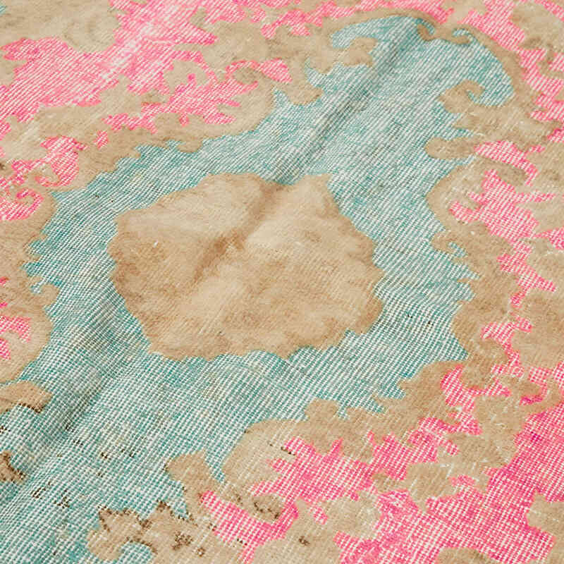 Hand Carved Over-Dyed Rug - 5' 4" x 9' 9" (64" x 117") - K0082117