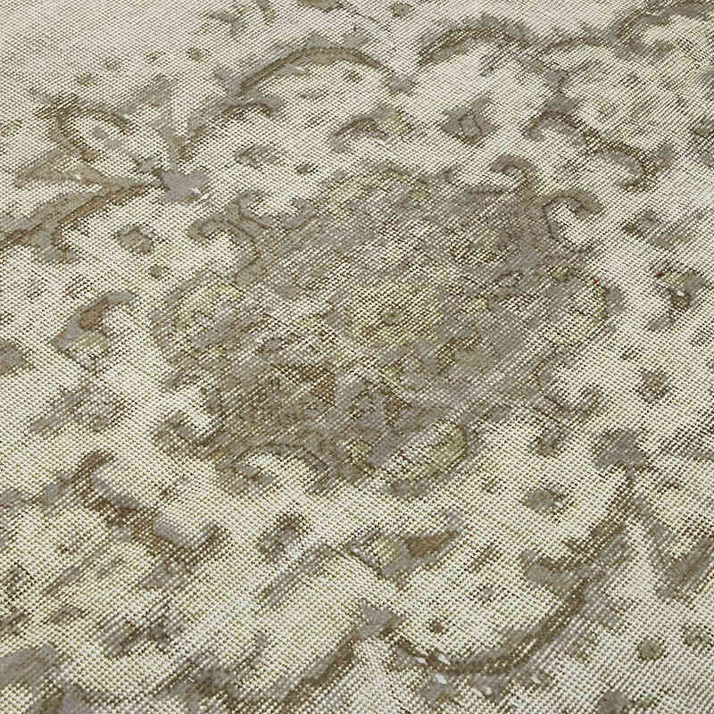 Hand Carved Over-Dyed Rug - 5' 8" x 9' 9" (68" x 117") - K0082162