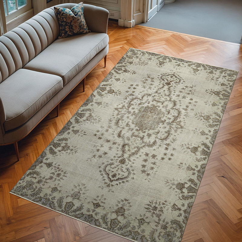 Hand Carved Over-Dyed Rug - 5' 8" x 9' 9" (68" x 117") - K0082162