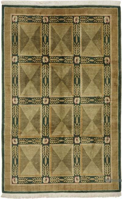 New Hand-Knotted Wool Oushak Rug