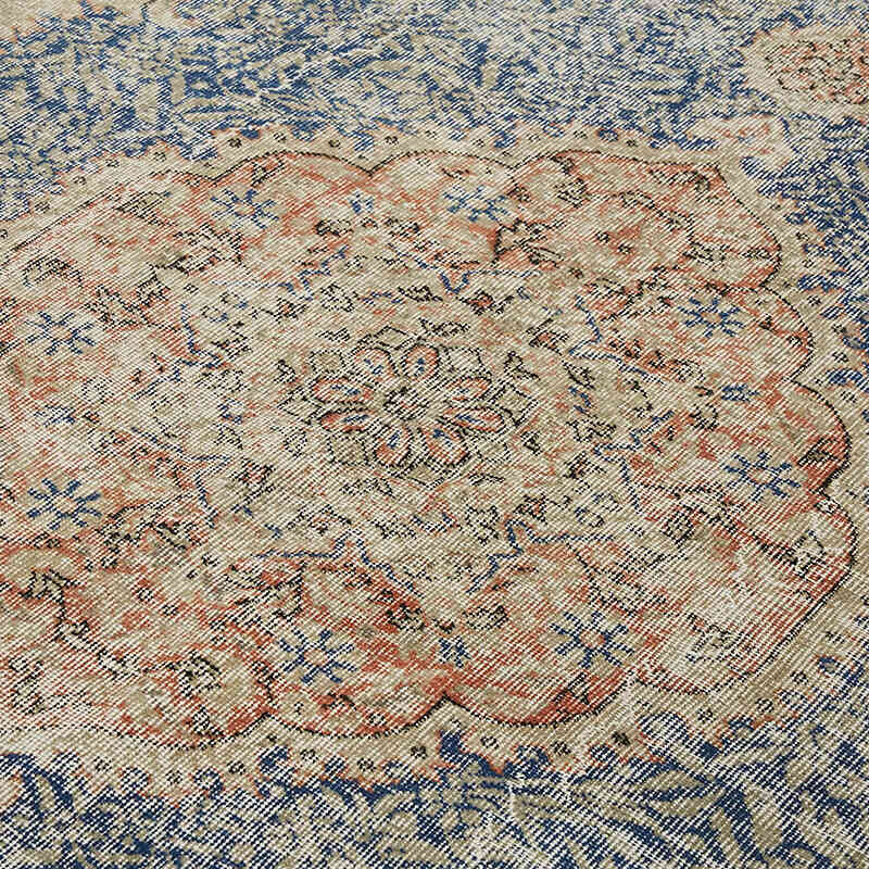 Vintage Turkish Hand-Knotted Rug - 6' 10" x 10' 7" (82" x 127") - K0082893