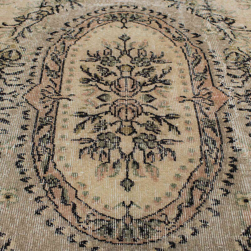 Vintage Turkish Hand-Knotted Rug - 5' 6" x 8' 8" (66" x 104") - K0082962