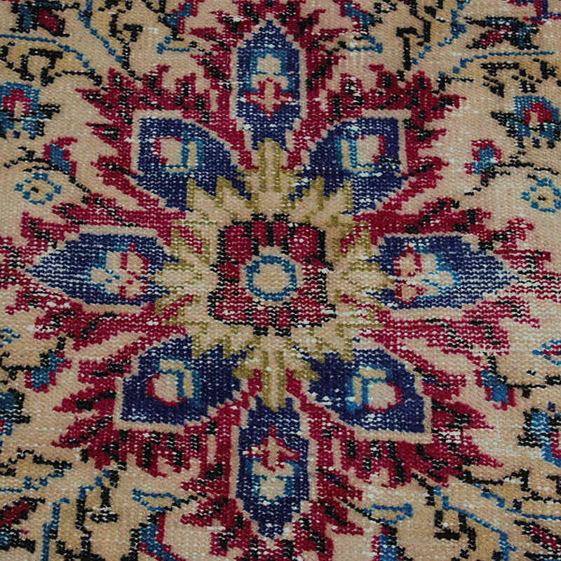 Vintage Turkish Hand-Knotted Rug - 5' 7" x 8' 7" (67" x 103") - K0083003