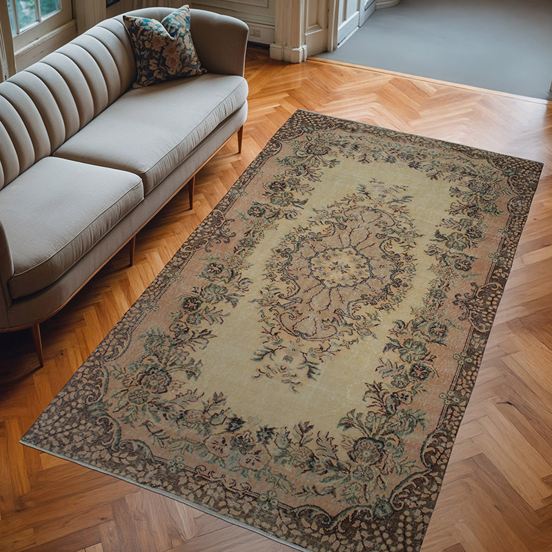 Vintage Turkish Hand-Knotted Rug - 5' 3" x 9' 3" (63" x 111") - K0083085