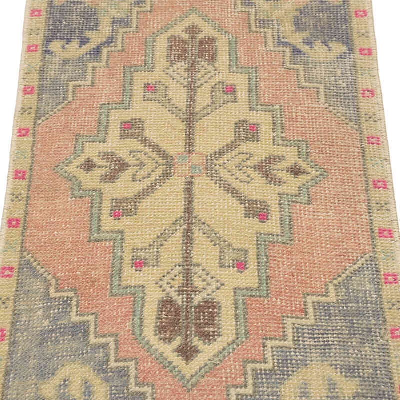 Vintage Turkish Hand-Knotted Rug - 1' 6" x 3' 1" (18" x 37") - K0083179
