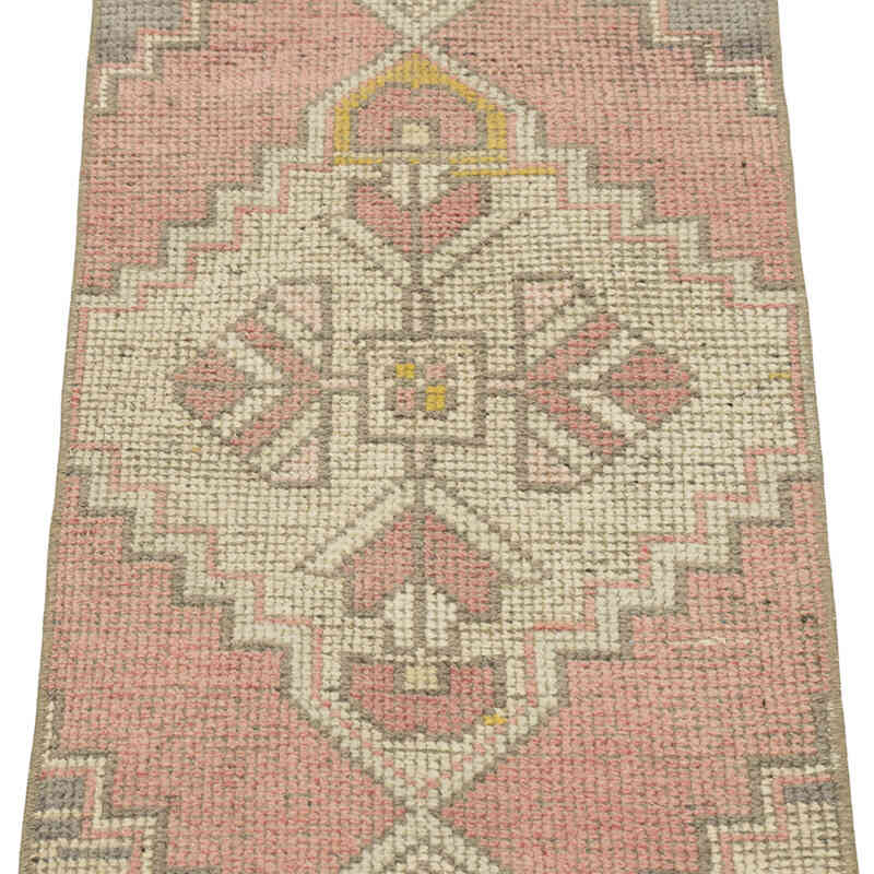 Vintage Turkish Hand-Knotted Rug - 1' 3" x 3' 3" (15" x 39") - K0083201